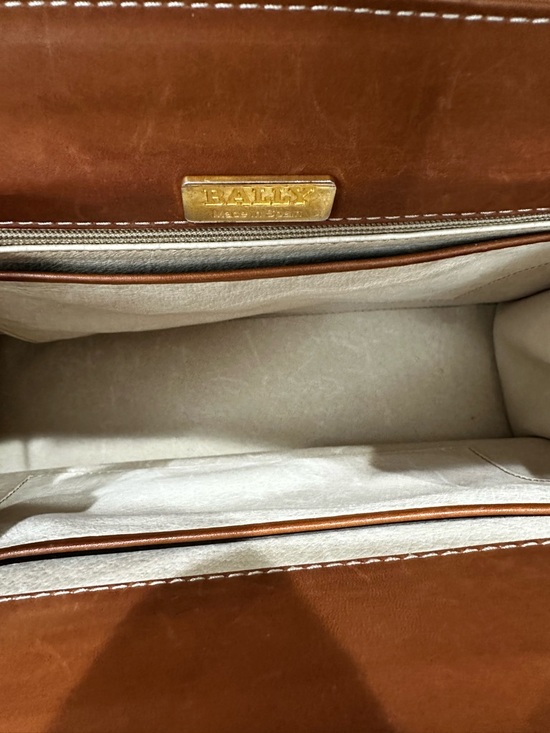 Vintage Bally Cognac Leather Top Handle, Sculptural Metal Handle – Made in Spain - Picture 13 of 15